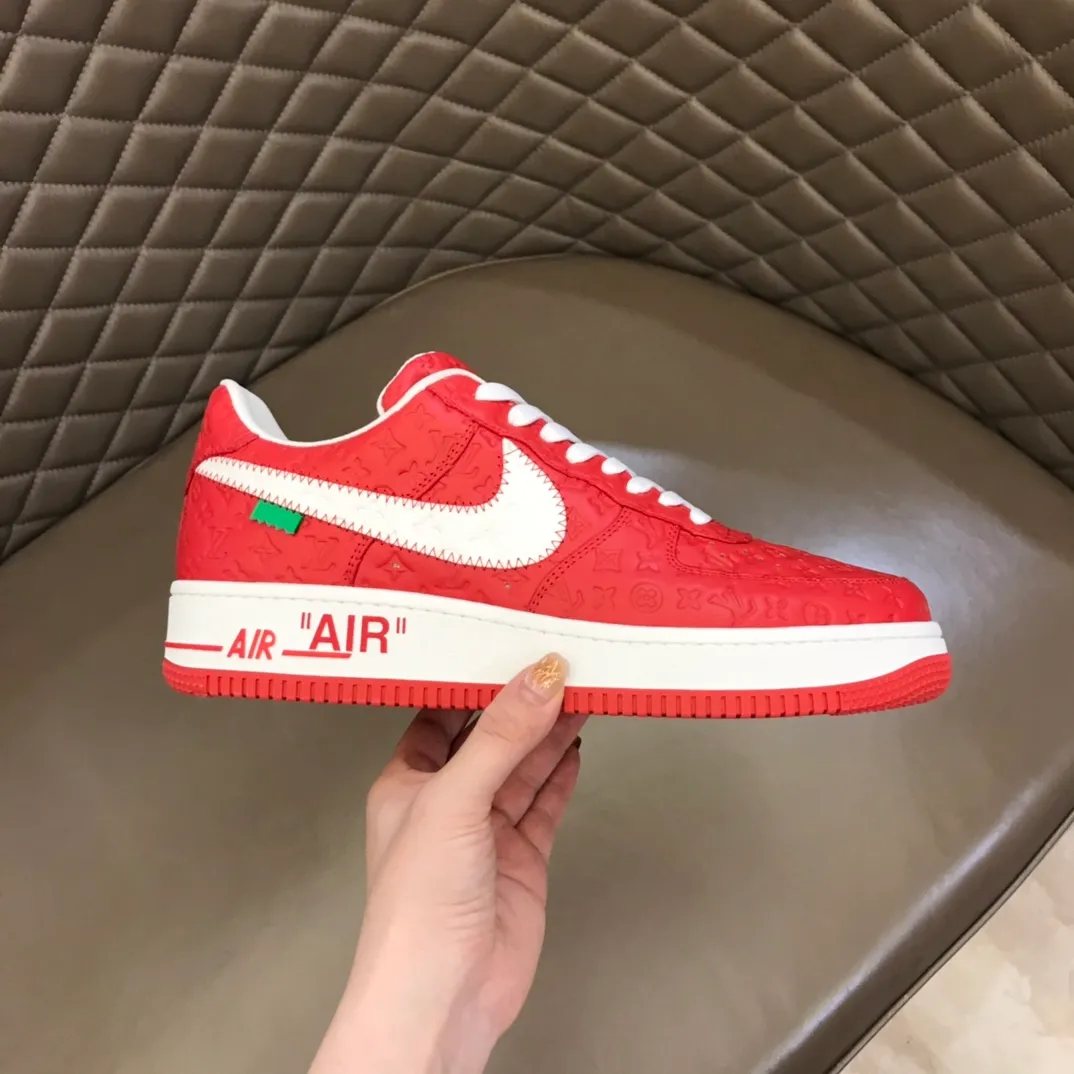 Men's shoes💰p440 "*oui* Vuitto*" x OFF-WHITE x Nike three-party collaboration! Trendy and cool men's casual sports shoes with unrivaled color matching. The design idea basically continues the style of THE TEN. The Swoosh line and tongue label have a very familiar visual effect and are both fashionable and trendy! A must-have for fashionistas! The effect on your feet is absolutely stunning! Size: 38-45